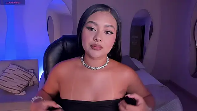 GabriellaLee online show from May 9, 7:39 pm