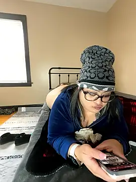 tillymarie34 online show from January 14, 6:11 pm