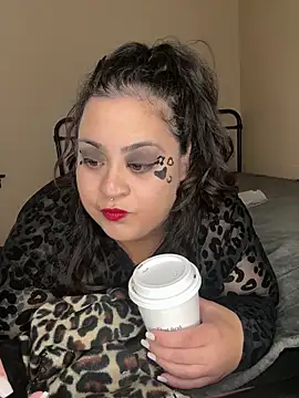 tillymarie34 online show from November 3, 6:00 pm