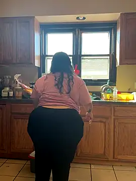 Snapshot of tillymarie34 chatting on October 16, 3:42 pm tillymarie34 online show from October 16, 3:42 pm