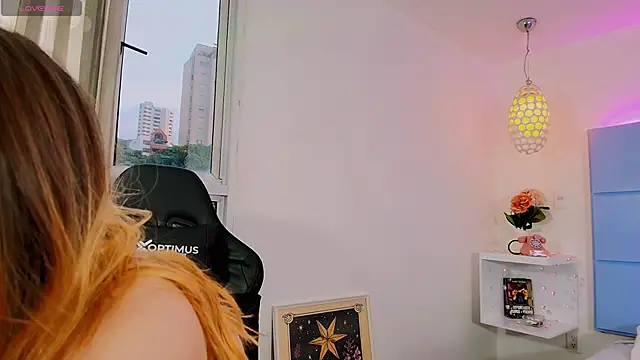 DollyScott1 online show from January 12, 11:28 am