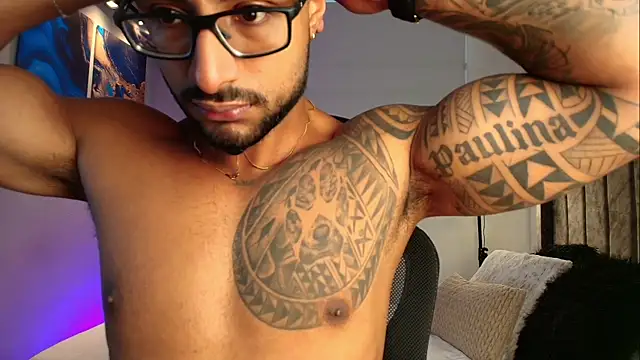 Snapshot of LiamGarcia1 chatting on May 20, 2:14 pm LiamGarcia1 online show from May 20, 2:14 pm