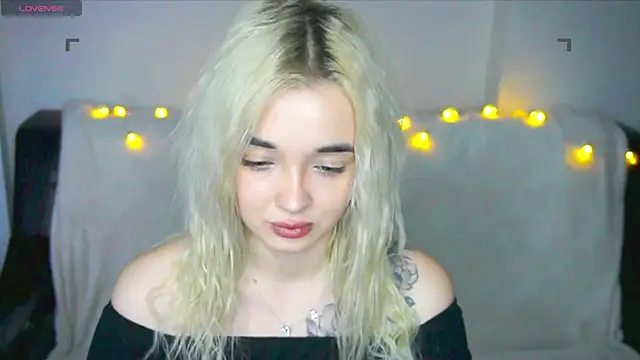 Ashley S online show from November 16, 11:08 pm