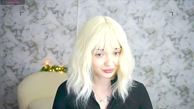 Ashley S online show from May 23, 10:20 pm