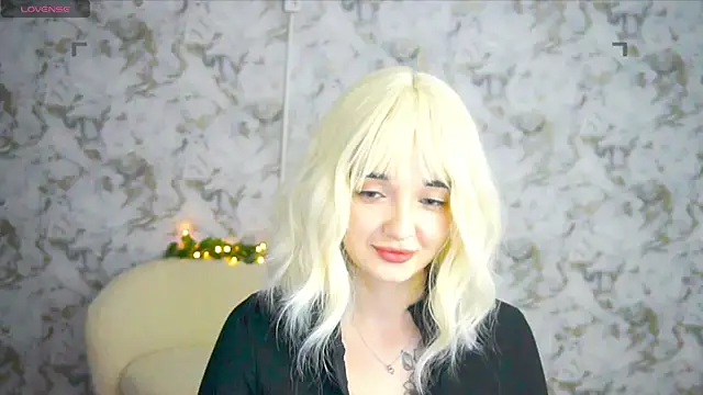 Ashley S online show from May 21, 10:18 pm