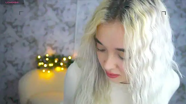 Ashley S online show from February 8, 11:13 pm