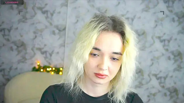 Ashley S online show from May 5, 10:24 pm