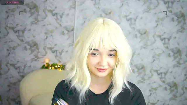 Ashley S online show from May 19, 10:28 pm