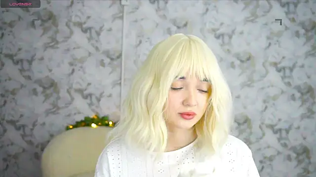 Ashley S online show from June 24, 10:29 pm