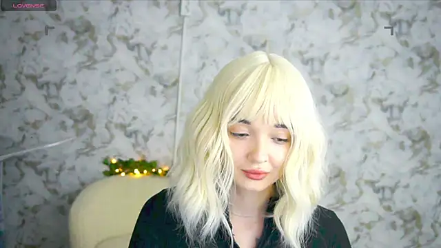 Ashley S online show from June 18, 10:26 pm