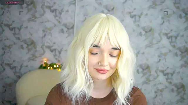 Ashley S online show from May 19, 1:56 am