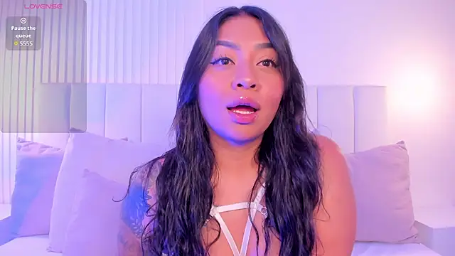 aisha brownn online show from November 30, 3:35 pm