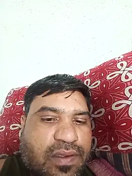 Snapshot of pintuS40 chatting on February 1, 4:27 pm pintuS40 online show from February 1, 4:27 pm