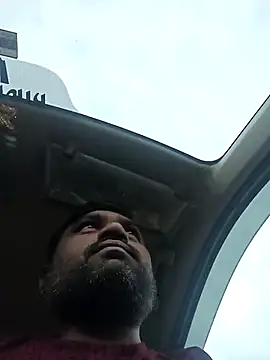 pintuS40 online show from October 27, 3:29 am