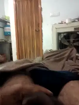 pintuS40 online show from October 29, 1:04 am