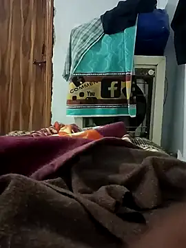 Snapshot of pintuS40 chatting on December 22, 8:42 pm pintuS40 online show from December 22, 8:42 pm