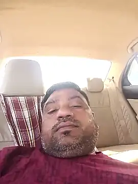 Snapshot of pintuS40 chatting on January 9, 7:04 am pintuS40 online show from January 9, 7:04 am