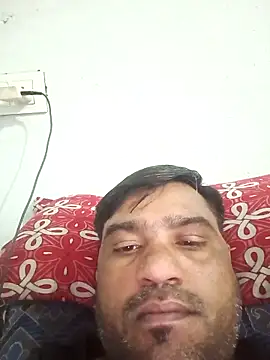 pintuS40 online show from November 11, 10:21 am