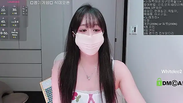 whitelee2 online show from February 8, 1:09 pm