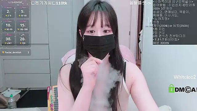 whitelee2 online show from March 31, 1:24 pm