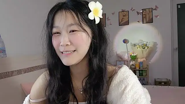 Snapshot of Luminous163 chatting on March 2, 6:27 am Luminous163 online show from March 2, 6:27 am