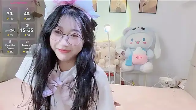 Snapshot of Luminous163 chatting on September 21, 9:25 am Luminous163 online show from September 21, 9:25 am