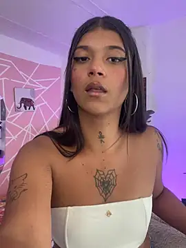 CoralRigan online show from May 12, 7:53 pm
