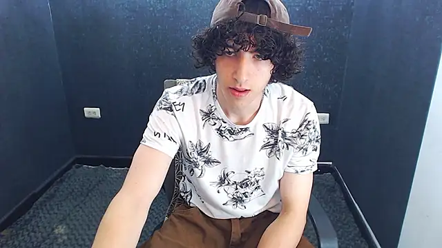 Kerverr  online show from November 15, 2:32 pm