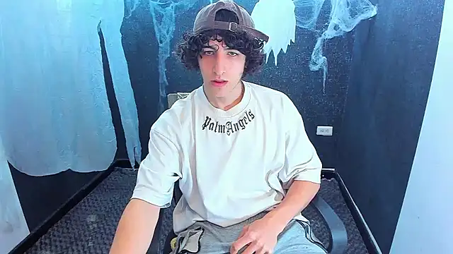 Kerverr  online show from October 30, 1:31 pm