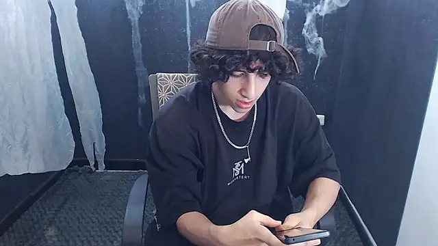 Kerverr  online show from November 5, 2:42 pm