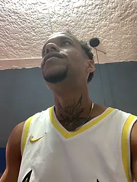 Snapshot of Salomon_koude chatting on November 27, 4:51 pm Salomon koude online show from November 27, 4:51 pm