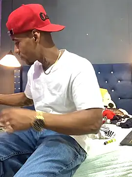 Snapshot of Salomon_koude chatting on December 2, 10:11 pm Salomon koude online show from December 2, 10:11 pm