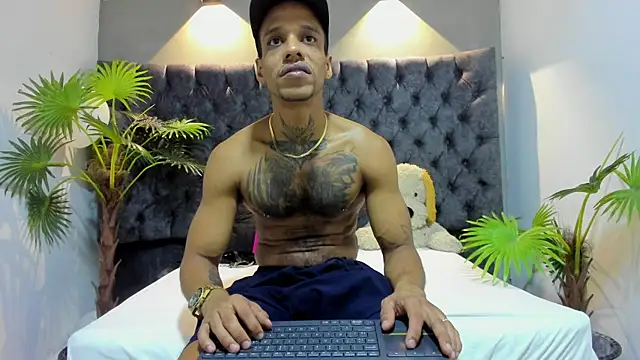 Salomon koude online show from May 30, 2:23 pm