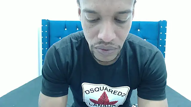 Snapshot of Salomon_koude chatting on March 7, 12:01 pm Salomon koude online show from March 7, 12:01 pm