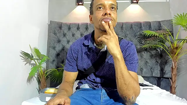 Snapshot of Salomon_koude chatting on July 14, 12:43 am Salomon koude online show from July 14, 12:43 am