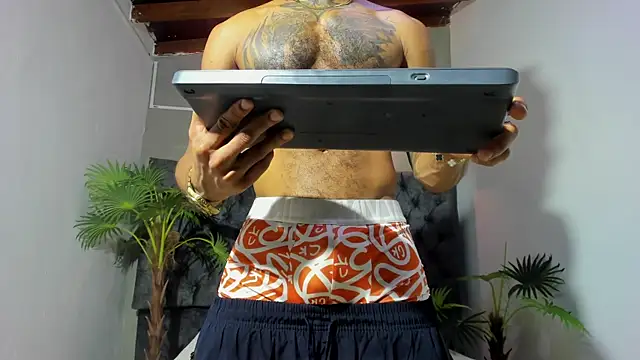Salomon koude online show from April 28, 2:54 pm
