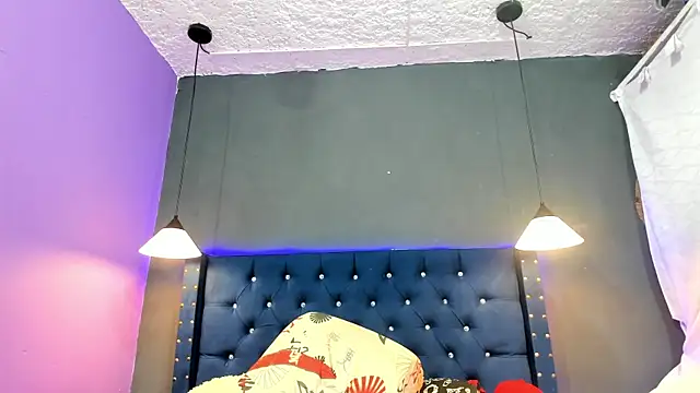 Snapshot of Salomon_koude chatting on November 11, 6:36 pm Salomon koude online show from November 11, 6:36 pm