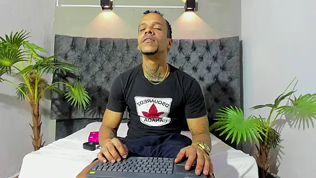 Salomon koude online show from May 15, 2:09 am