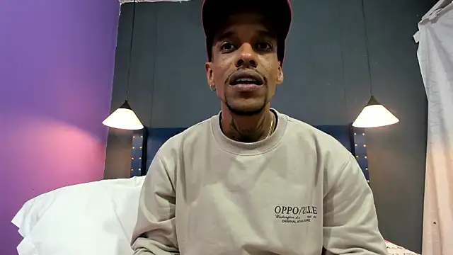 Snapshot of Salomon_koude chatting on November 28, 4:56 am Salomon koude online show from November 28, 4:56 am