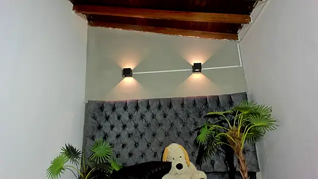 Snapshot of Salomon_koude chatting on July 10, 12:16 pm Salomon koude online show from July 10, 12:16 pm