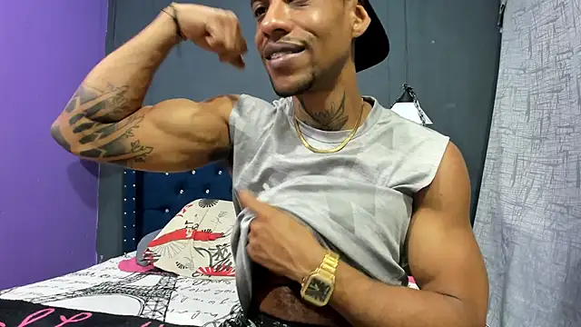 Snapshot of Salomon_koude chatting on October 19, 9:17 pm Salomon koude online show from October 19, 9:17 pm