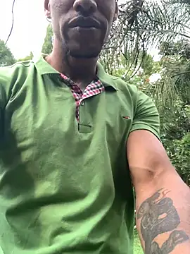 Snapshot of Salomon_koude chatting on November 8, 7:06 pm Salomon koude online show from November 8, 7:06 pm