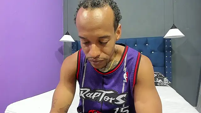 Snapshot of Salomon_koude chatting on September 16, 7:04 pm Salomon koude online show from September 16, 7:04 pm