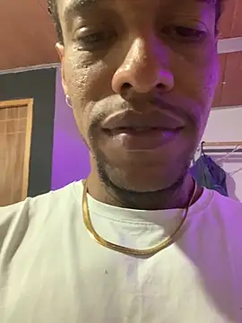 Snapshot of Salomon_koude chatting on November 15, 5:39 pm Salomon koude online show from November 15, 5:39 pm