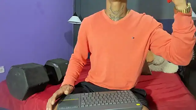 Snapshot of Salomon_koude chatting on February 1, 9:13 pm Salomon koude online show from February 1, 9:13 pm