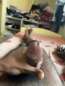 Snapshot of Thinboycock chatting on November 16, 7:24 am Thinboycock online show from November 16, 7:24 am