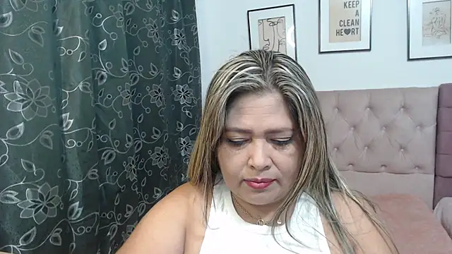 CANDYSWEET51 online show from November 4, 11:14 am