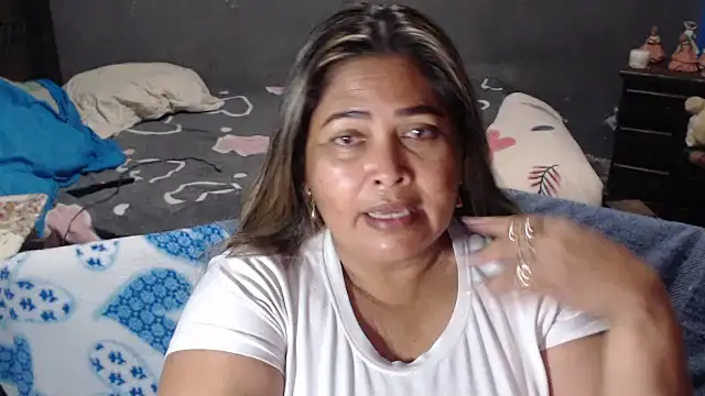 Snapshot of CANDYSWEET51 chatting on June 7, 5:07 pm CANDYSWEET51 online show from June 7, 5:07 pm