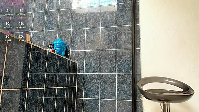 ElisabethMassey online show from January 8, 4:13 pm