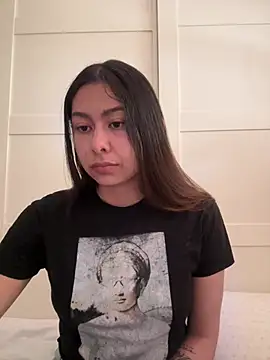 Im sophia1 online show from March 18, 1:02 pm